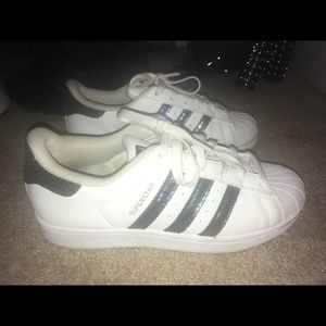 Nice snake skin shell toes adidas